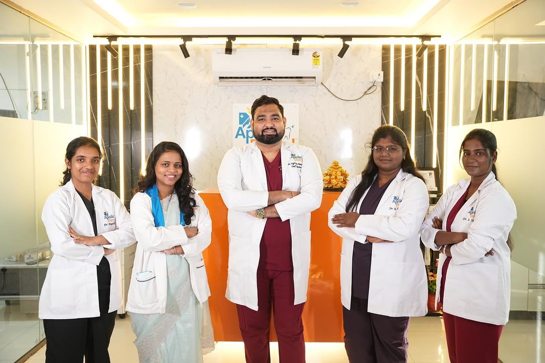 Apollo Dental Care dental team at the Rajakilpakkam clinic